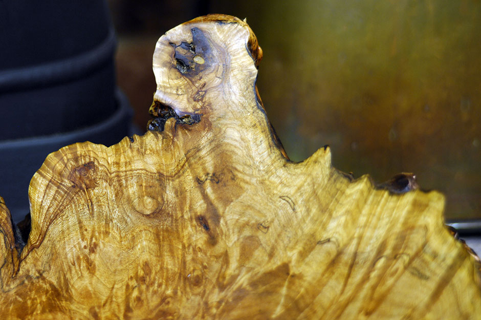 Close-up of maple burl grain
